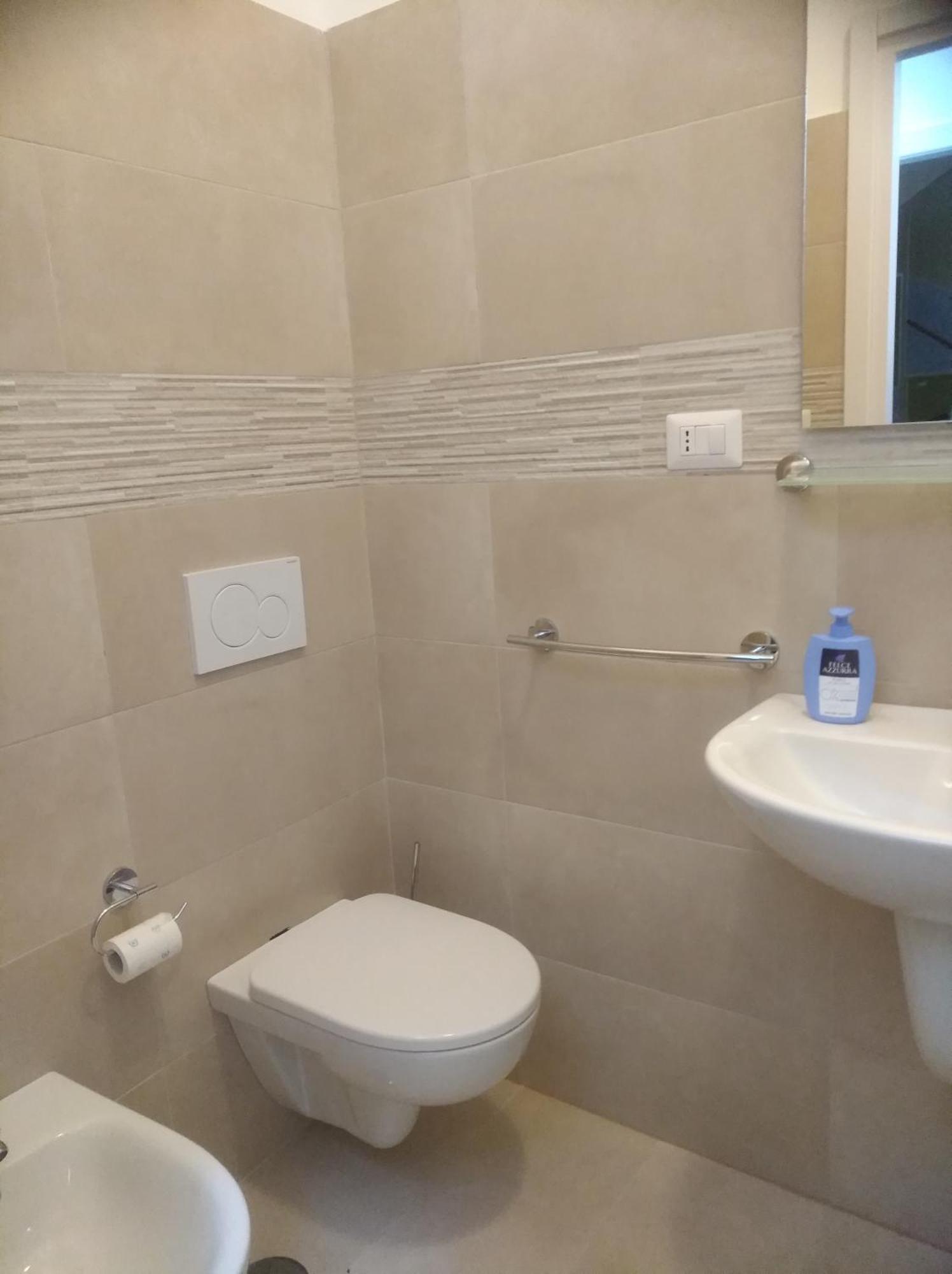 Divenere Carbonara - Locazione Turistica Appartement Bari Buitenkant foto